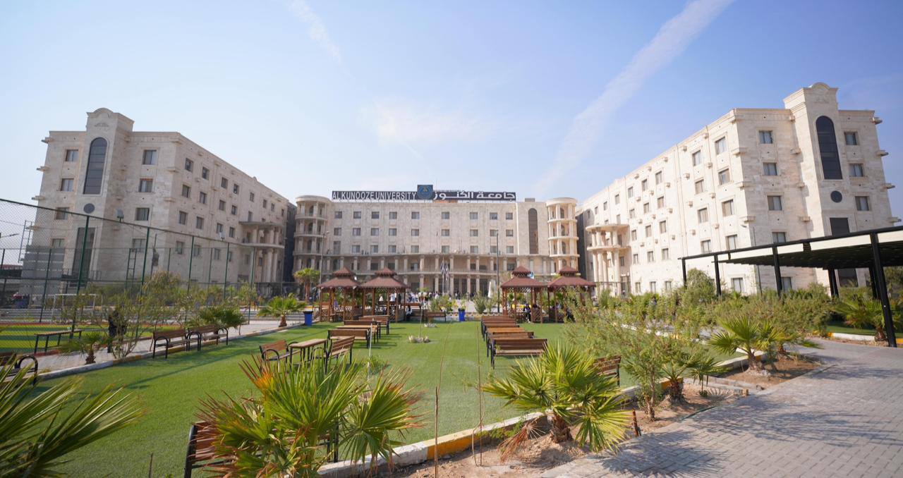 جامعة الكنوز تحقق نسبة إنجاز 100% في استكمال متطلبات الأنظمة التعليمية
